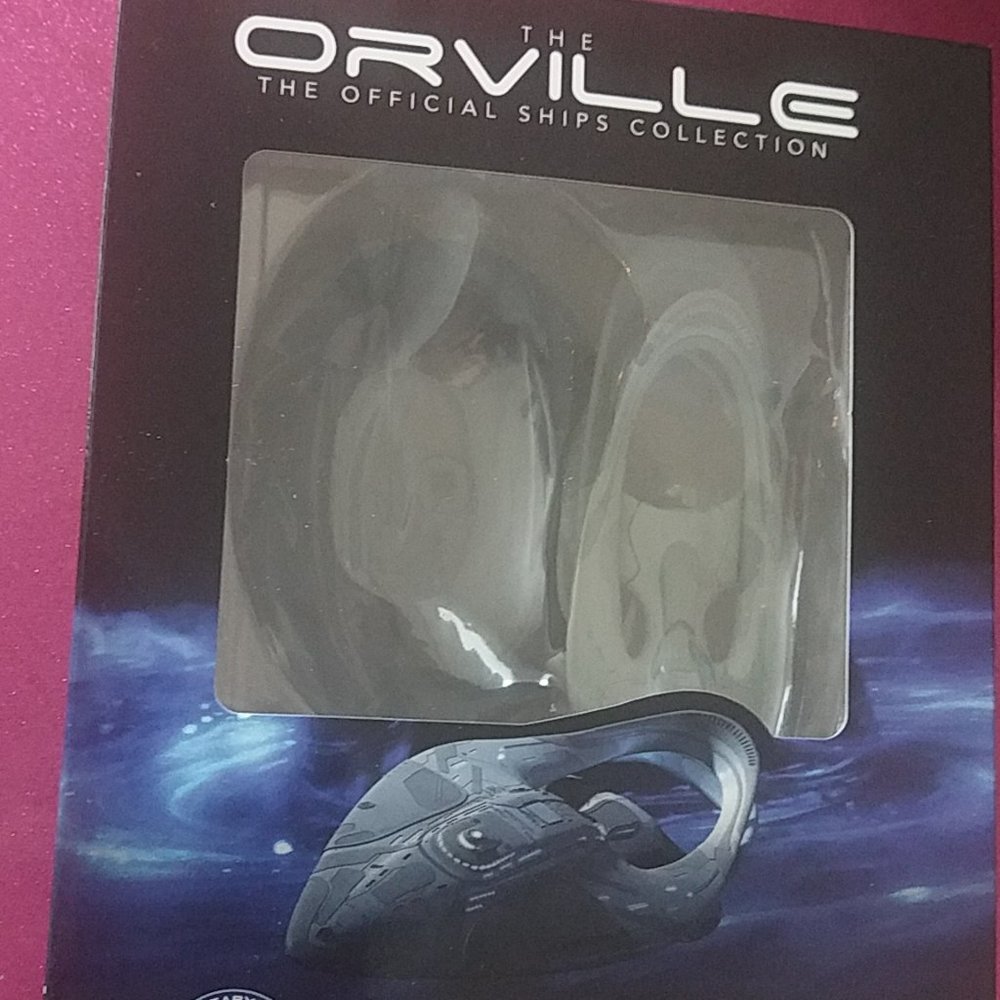 ORVILLE ECV-197 Die cast ship in the box with magazine Eaglemoss